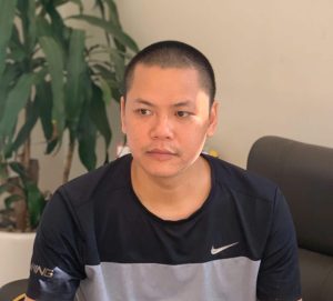 Họa Sĩ Tranh Sơn Mài Hoàng Hoàn