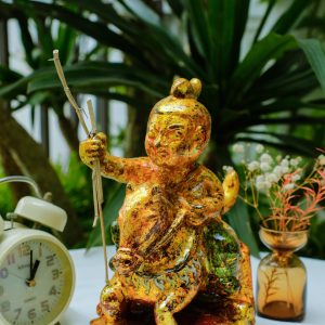 Thánh Gióng I - Tượng Sơn Mài Nghệ Thuật bởi Họa Sĩ Nguyễn Tấn Phát