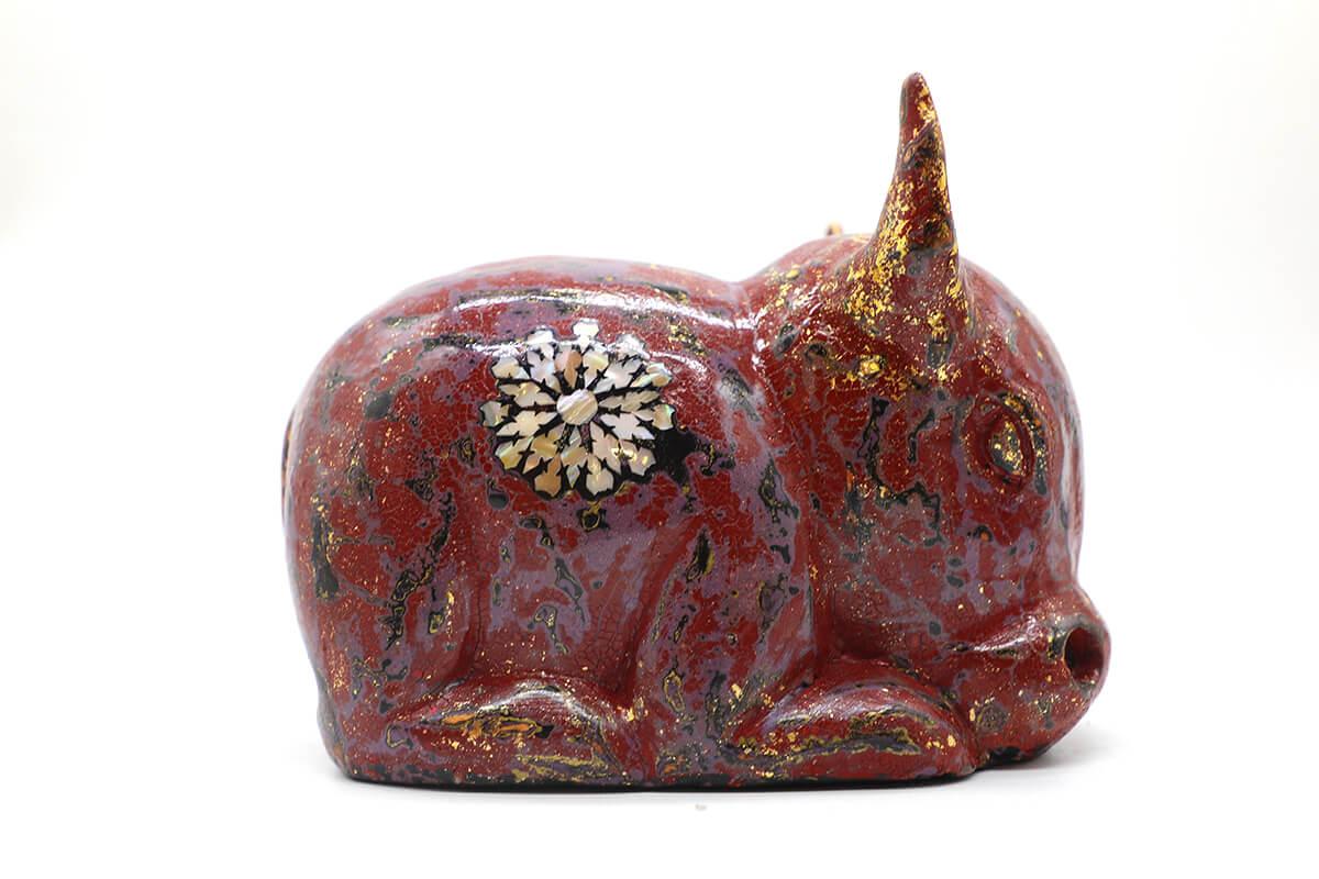 Tiểu Ngưu II - Tượng Sơn Mài Cao Cấp Của Họa Sĩ Nguyễn Tấn Phát Tiểu Ngưu II - Tượng Sơn Mài Cao Cấp Của Họa Sĩ Nguyễn Tấn Phát