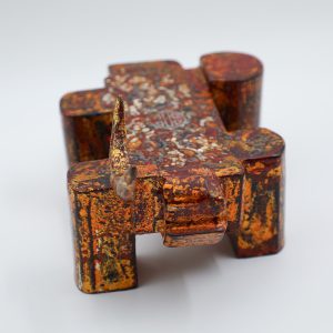 Tứ Trụ Ngưu - Tượng sơn mài bởi họa sĩ Nguyễn Tấn Phát